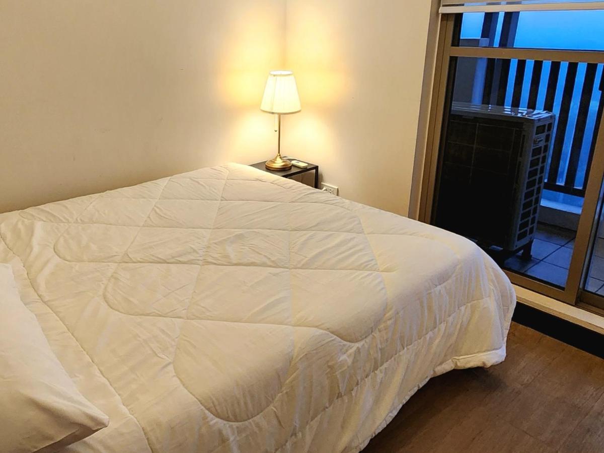 Casa Antonio At Fairway Terraces Family Penthouse 2Br Wi-Fi Nr Golf, Airport, Fort Bgc Манила Екстериор снимка