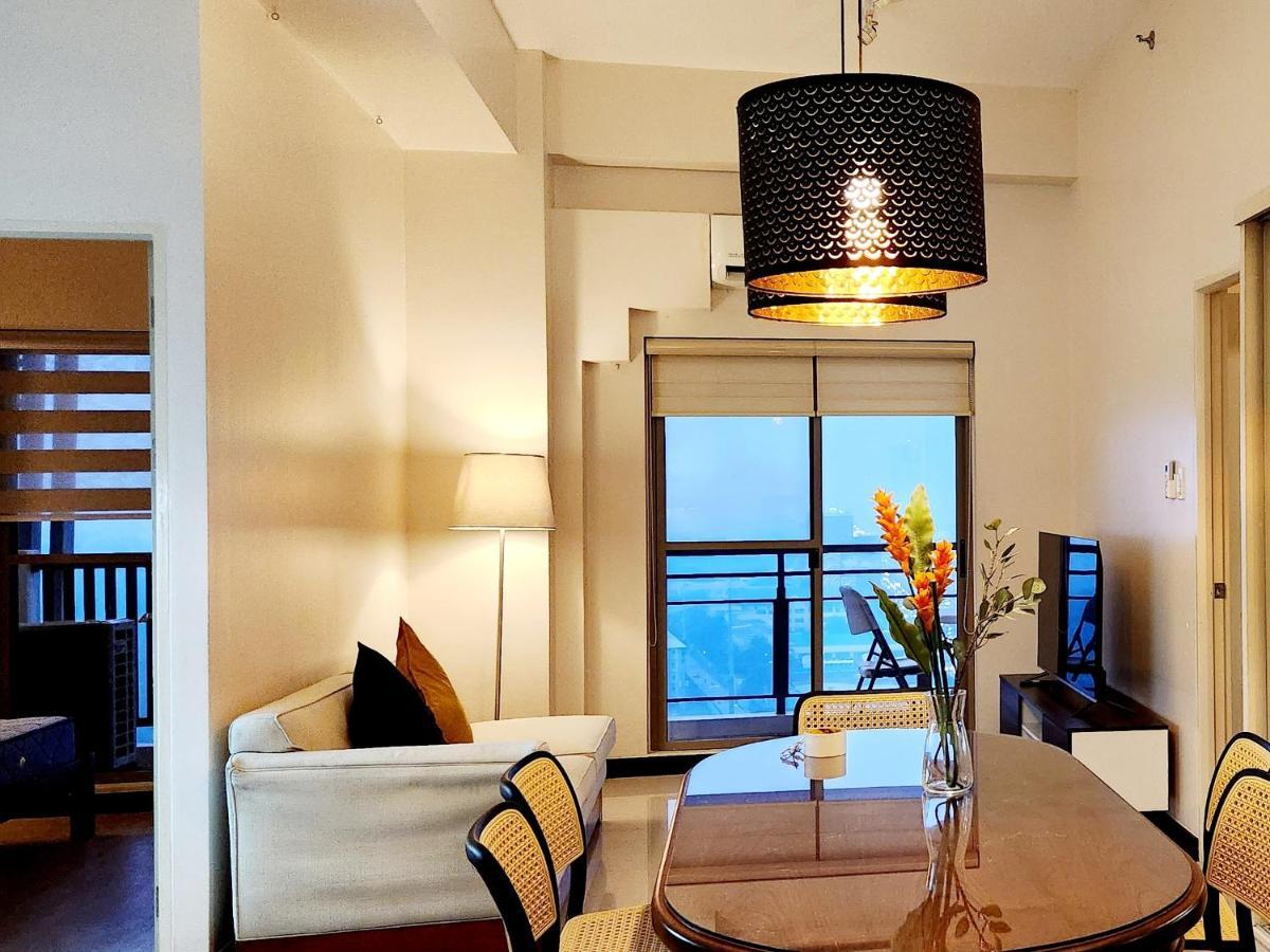 Casa Antonio At Fairway Terraces Family Penthouse 2Br Wi-Fi Nr Golf, Airport, Fort Bgc Манила Екстериор снимка