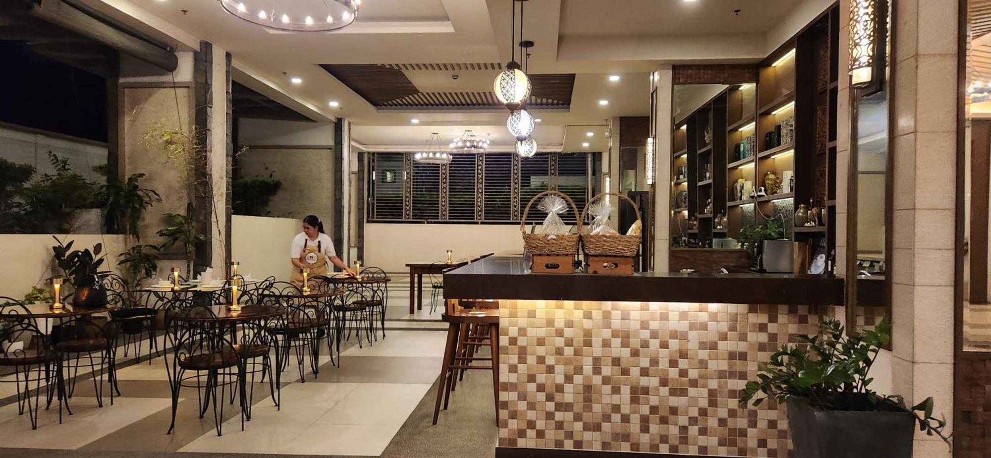 Casa Antonio At Fairway Terraces Family Penthouse 2Br Wi-Fi Nr Golf, Airport, Fort Bgc Манила Екстериор снимка