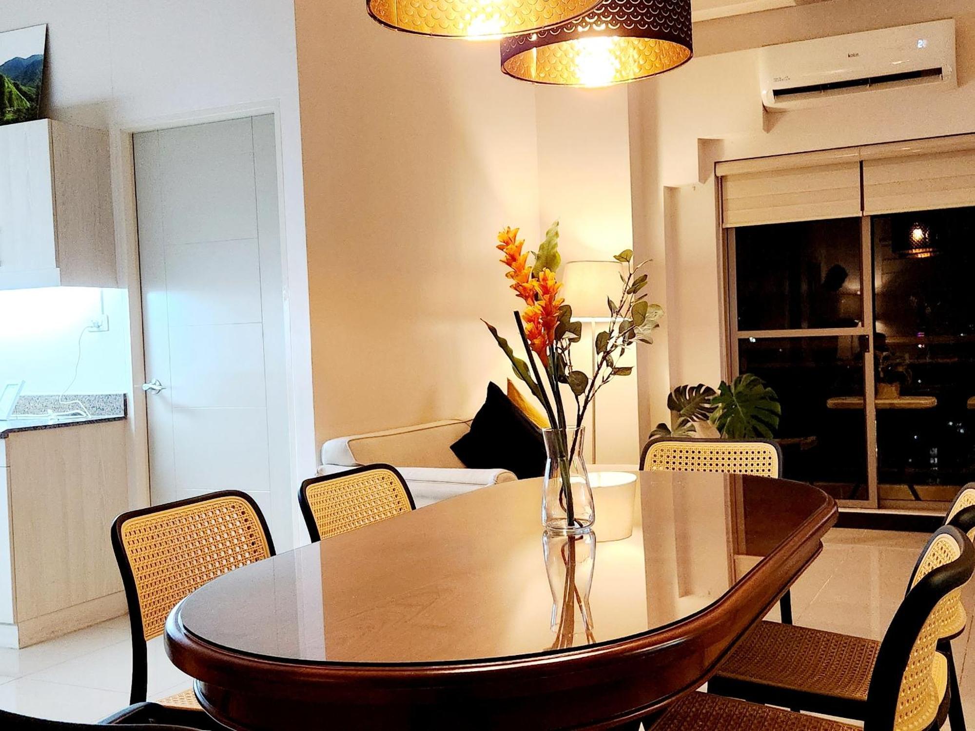 Casa Antonio At Fairway Terraces Family Penthouse 2Br Wi-Fi Nr Golf, Airport, Fort Bgc Манила Екстериор снимка